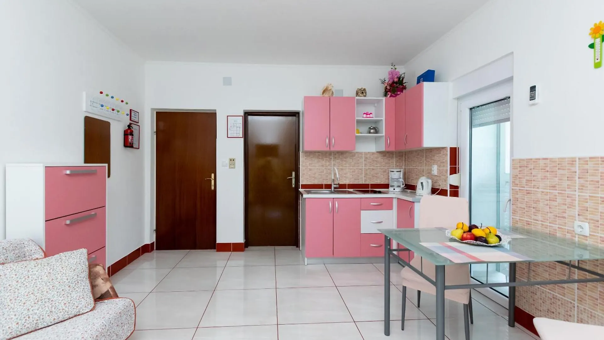 Apartments Grga - 300M To The Sea Lopar