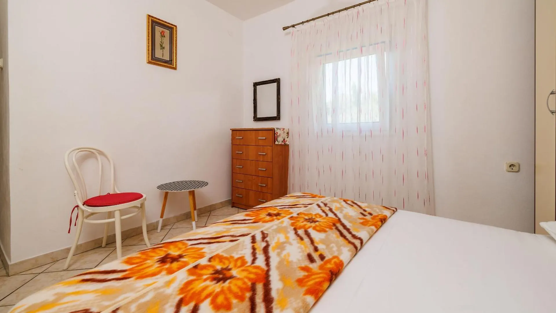 Apartments Grga - 300M To The Sea Lopar