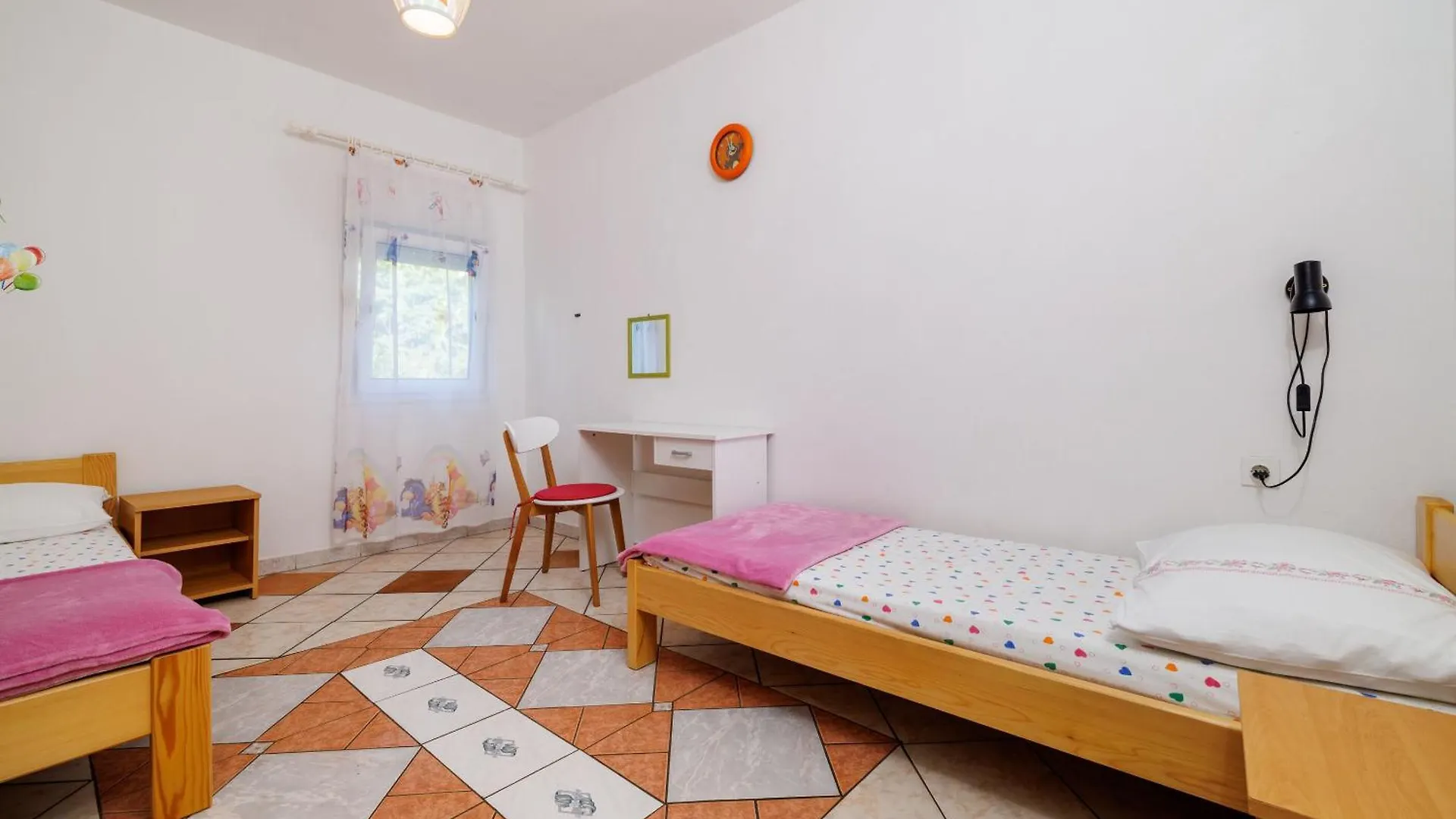 Apartments Grga - 300M To The Sea Lopar