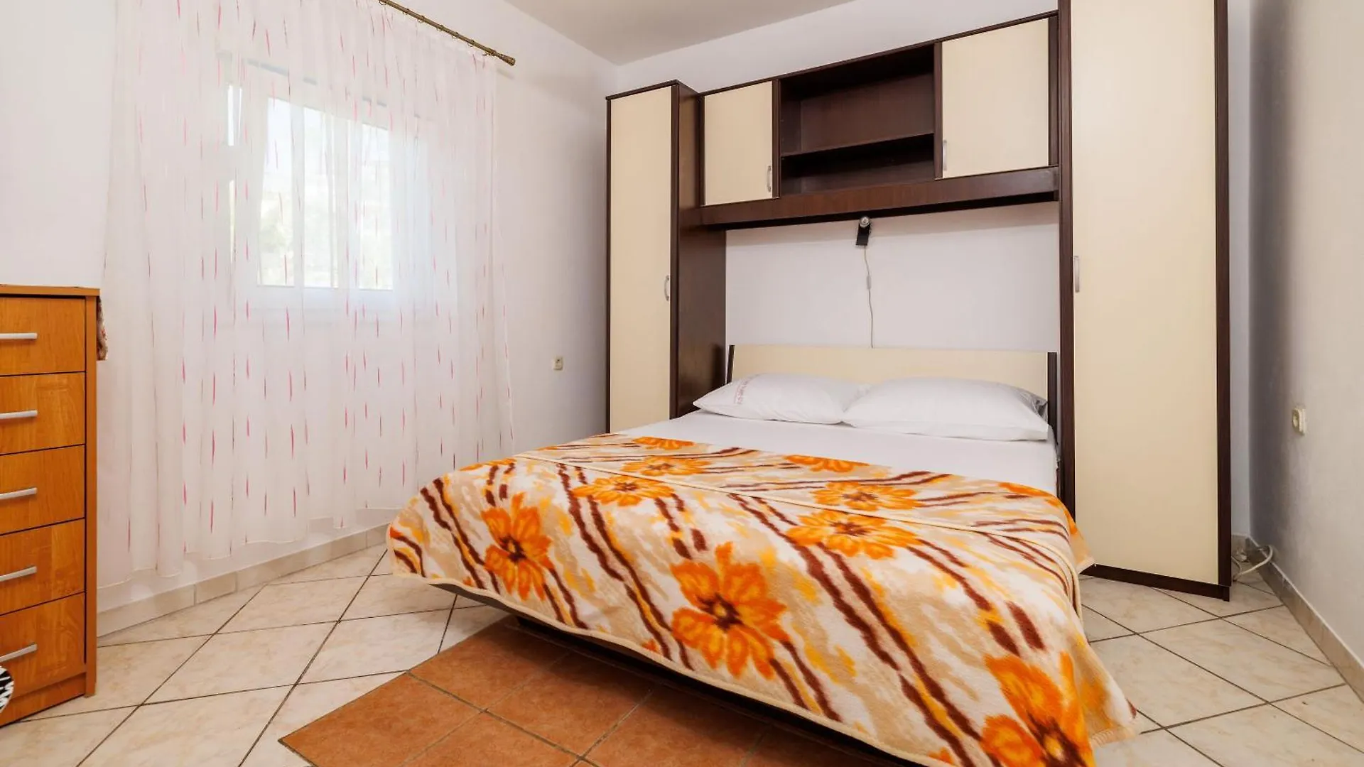 Apartments Grga - 300M To The Sea Lopar