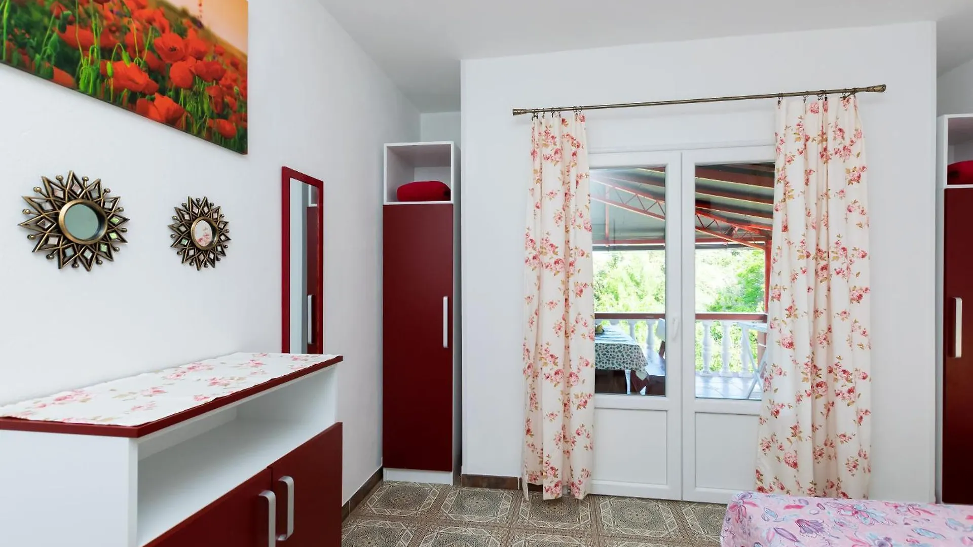Apartments Grga - 300M To The Sea Lopar 0*,