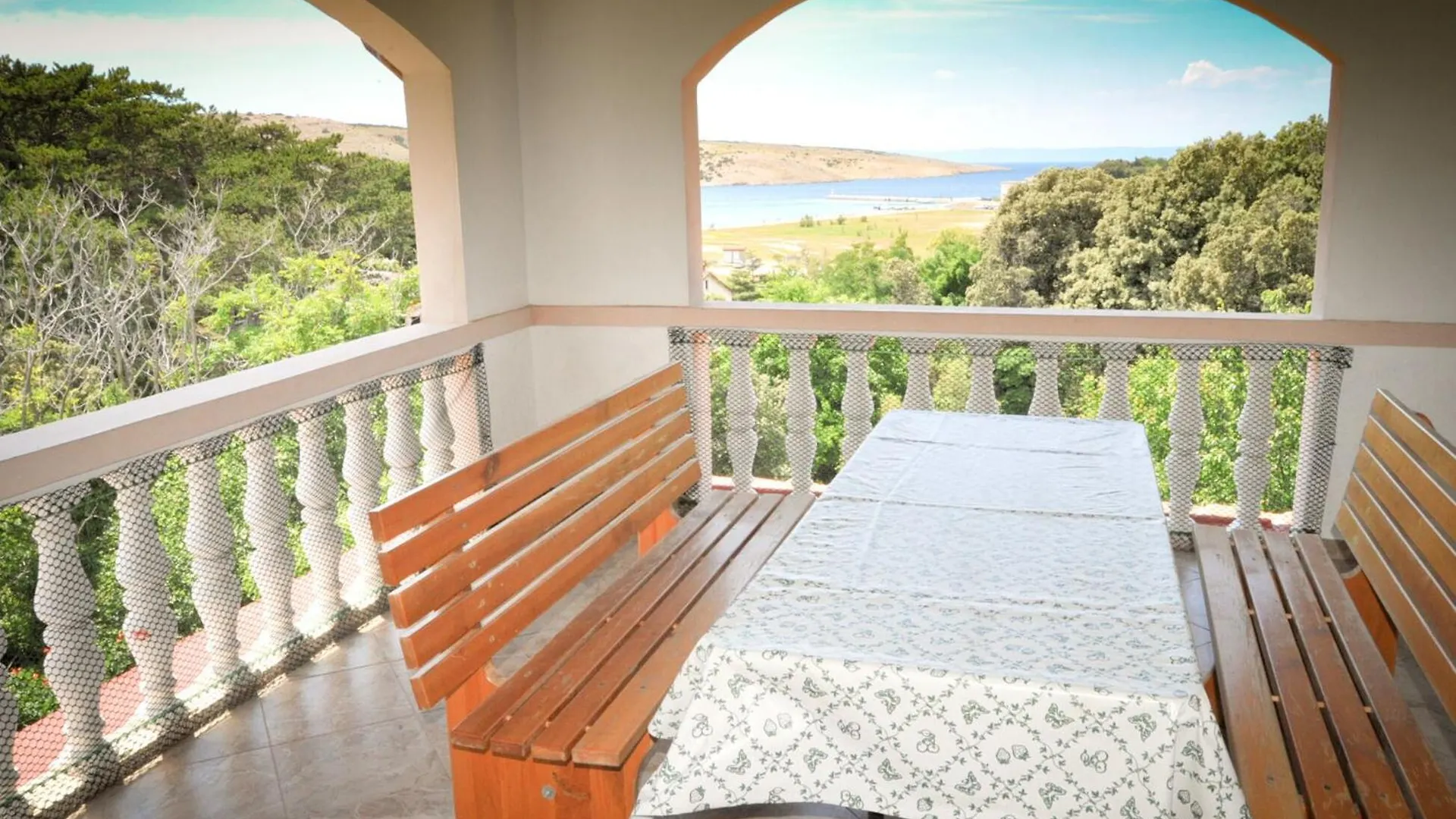 Apartments Grga - 300M To The Sea Lopar 0*,  Chorvatsko