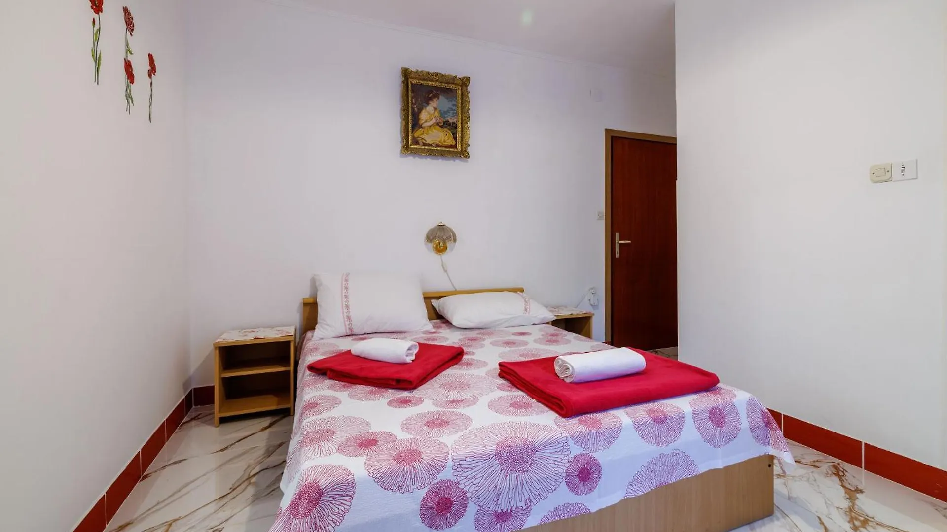 Apartments Grga - 300M To The Sea Lopar
