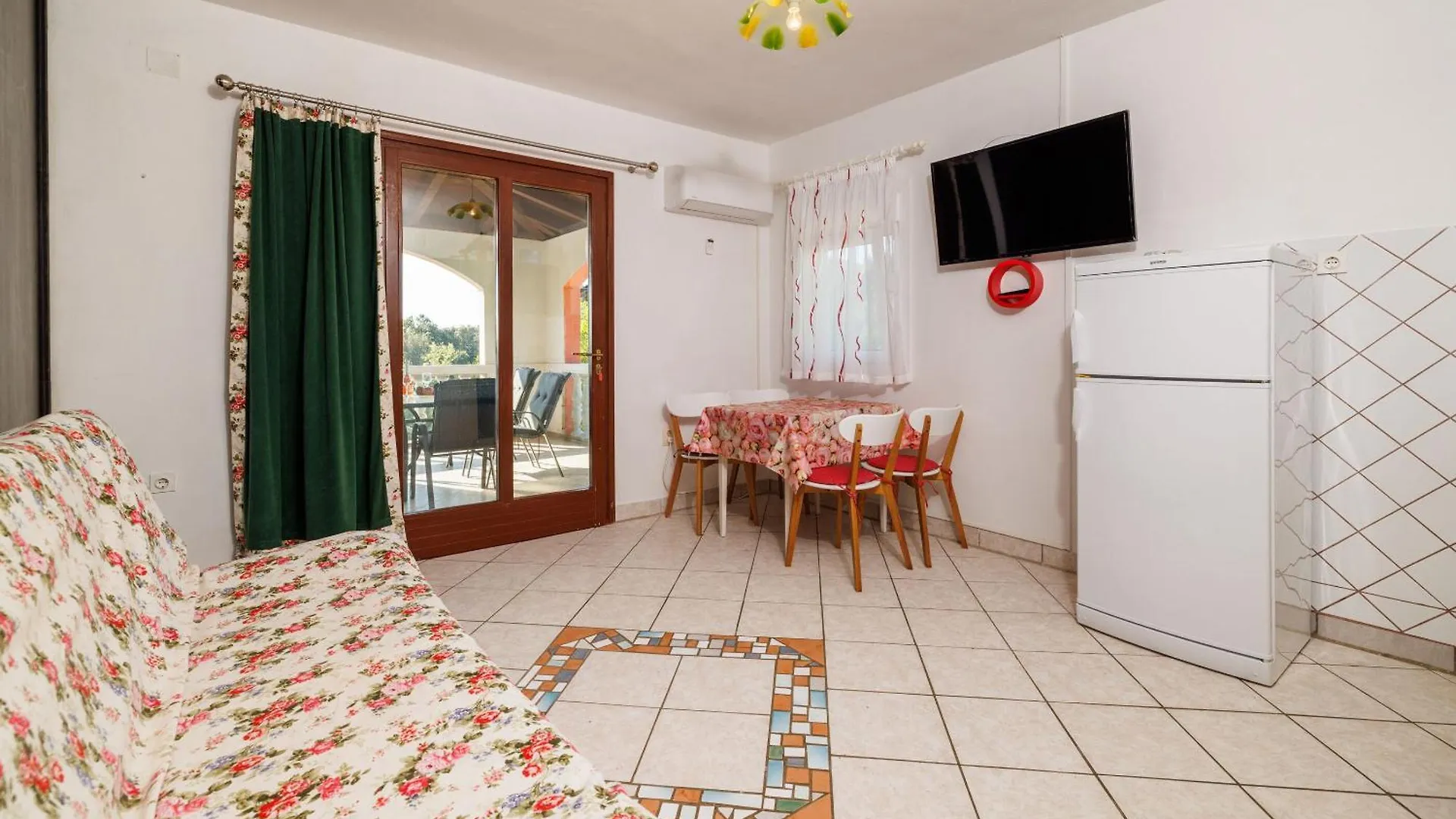 Apartments Grga - 300M To The Sea Lopar