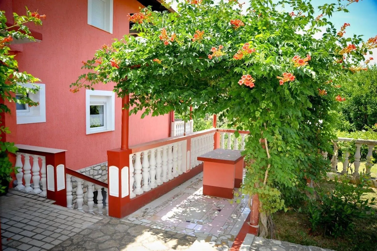 Apartments Grga - 300M To The Sea Lopar
